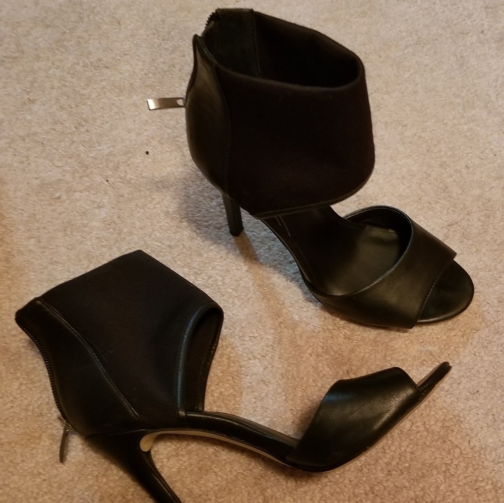 Trouve black heels